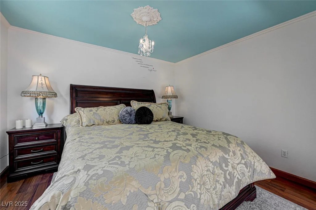 10519 Bella Camrosa, Las Vegas, NV 89141