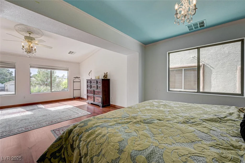 10519 Bella Camrosa, Las Vegas, NV 89141