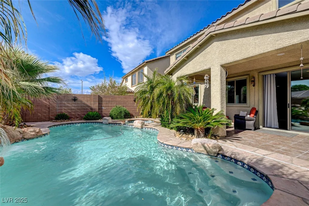 10519 Bella Camrosa, Las Vegas, NV 89141