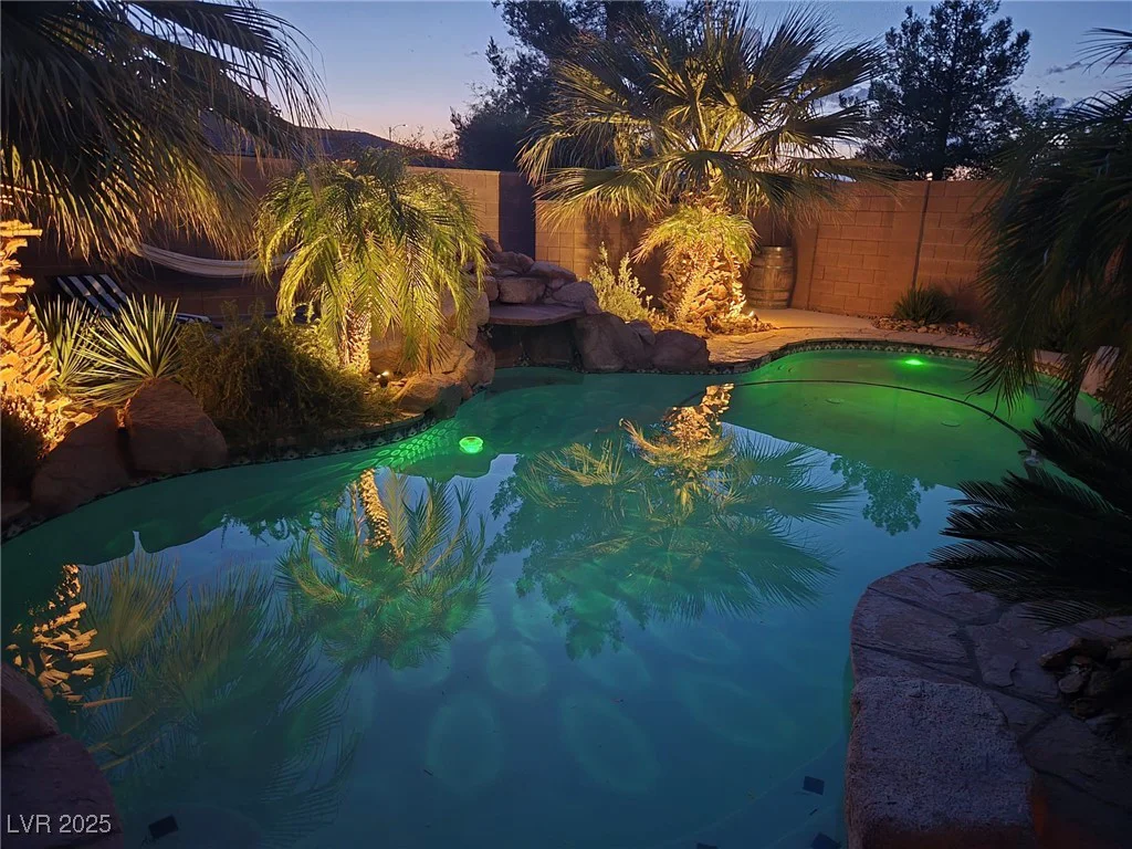 10519 Bella Camrosa, Las Vegas, NV 89141