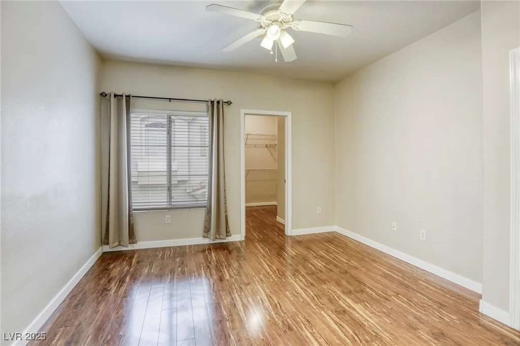 1420 Red Crest, Las Vegas, NV 89144