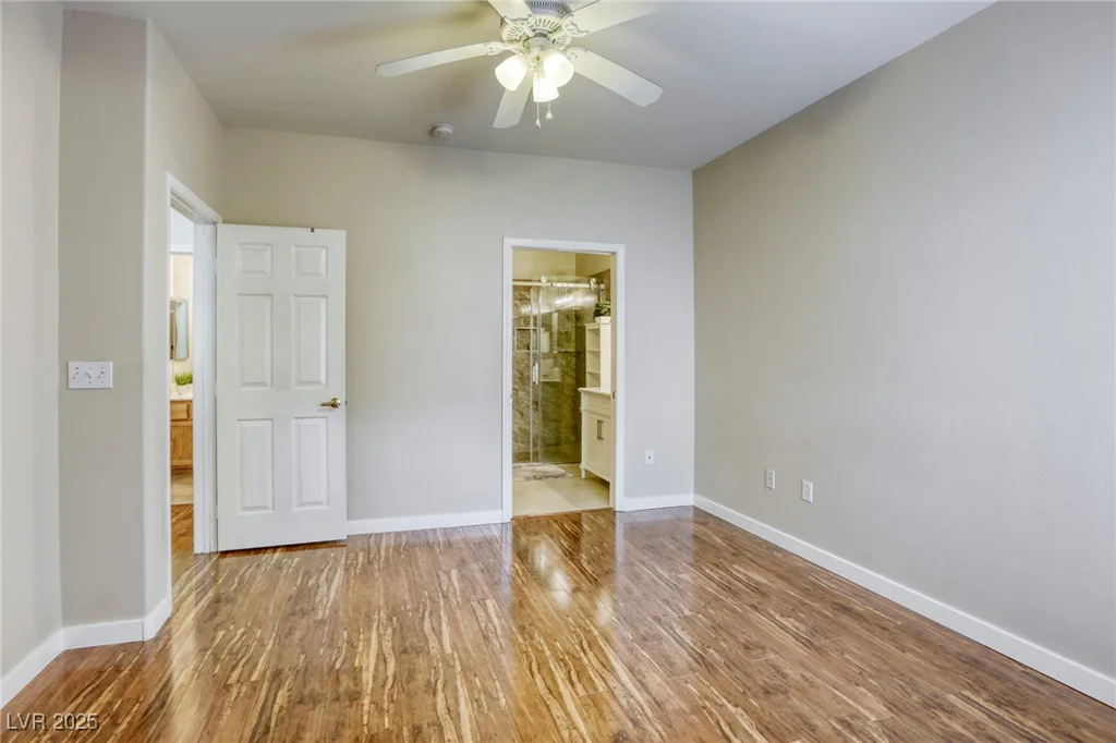 1420 Red Crest, Las Vegas, NV 89144