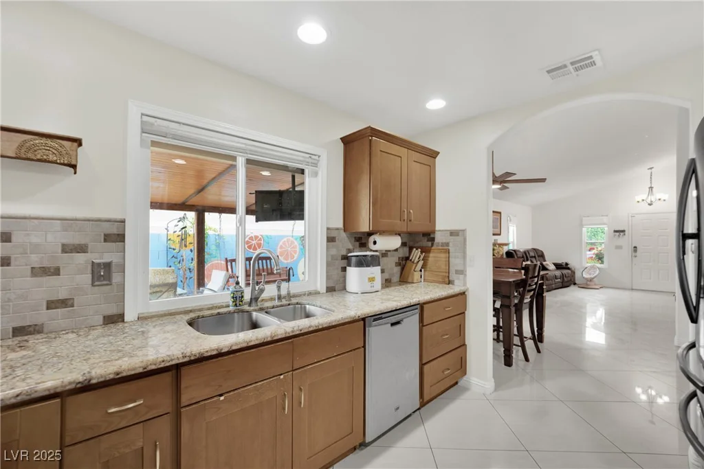 5512 Kettering, Las Vegas, NV 89107