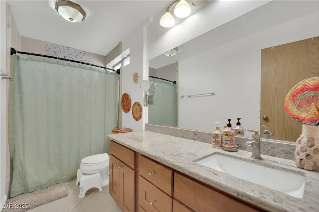5512 Kettering, Las Vegas, NV 89107