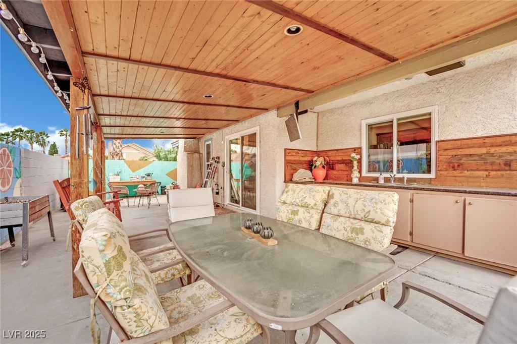 5512 Kettering, Las Vegas, NV 89107