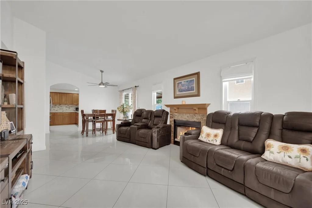 5512 Kettering, Las Vegas, NV 89107