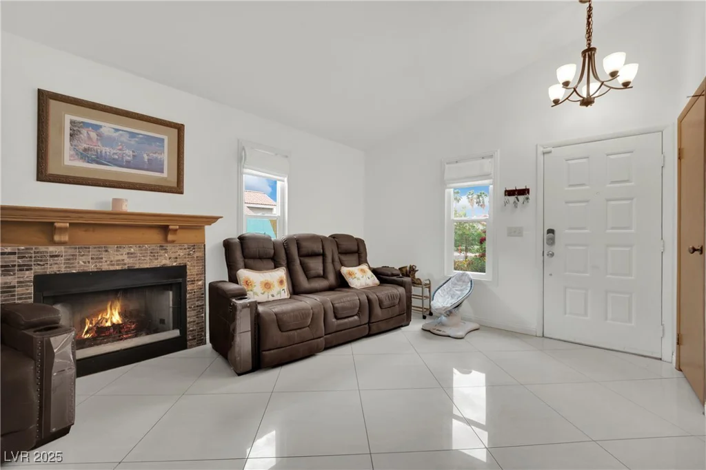 5512 Kettering, Las Vegas, NV 89107