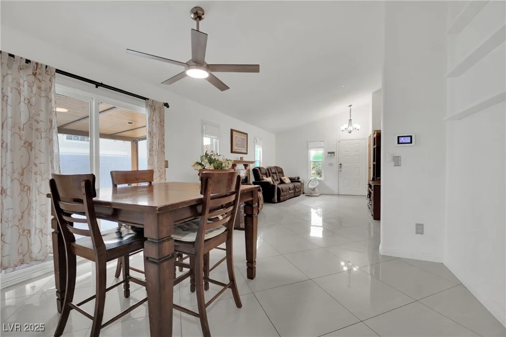 5512 Kettering, Las Vegas, NV 89107
