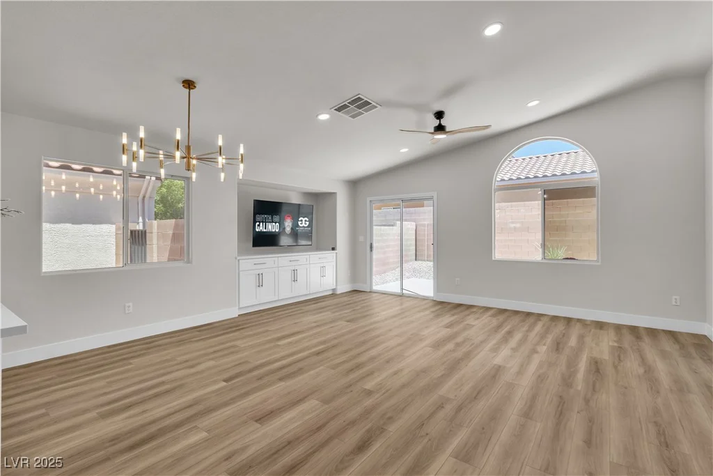 10886 Porto Foxi, Las Vegas, NV 89141