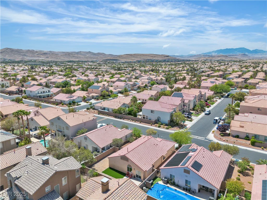 10886 Porto Foxi, Las Vegas, NV 89141