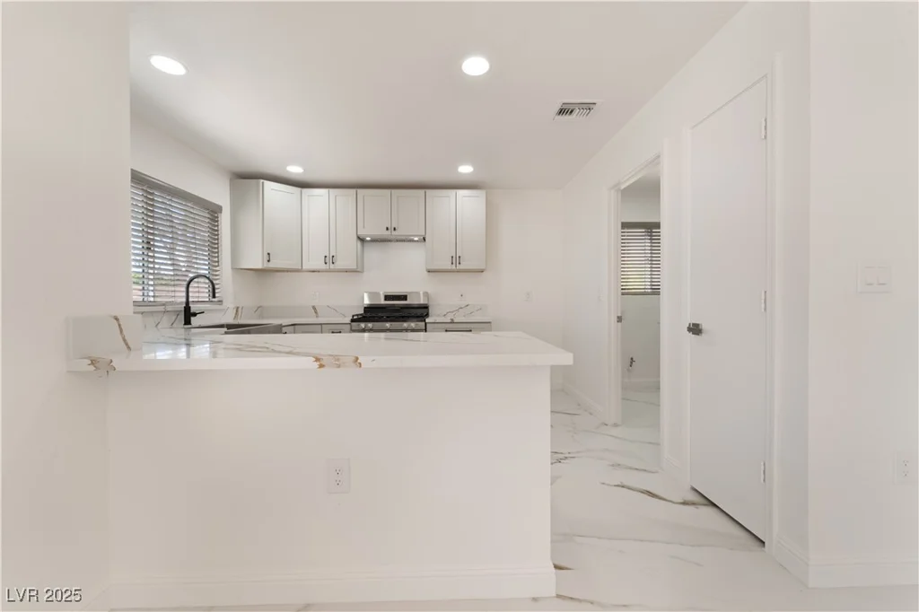 2520 Springridge, Las Vegas, NV 89134