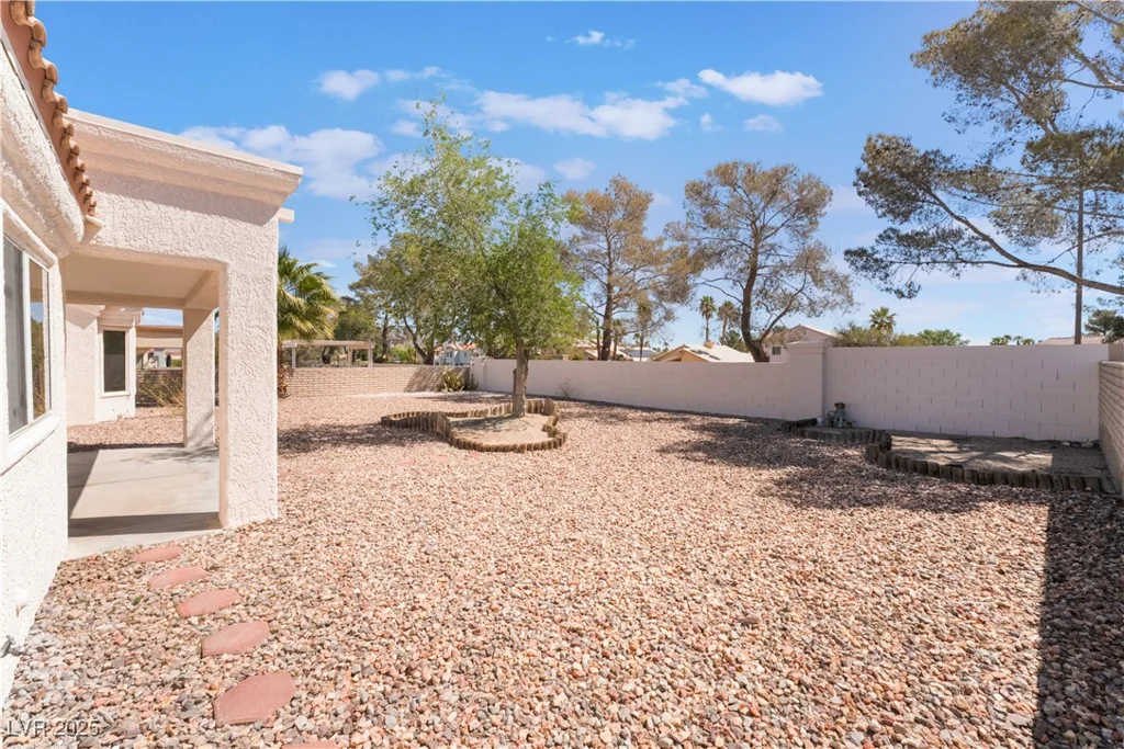 2520 Springridge, Las Vegas, NV 89134