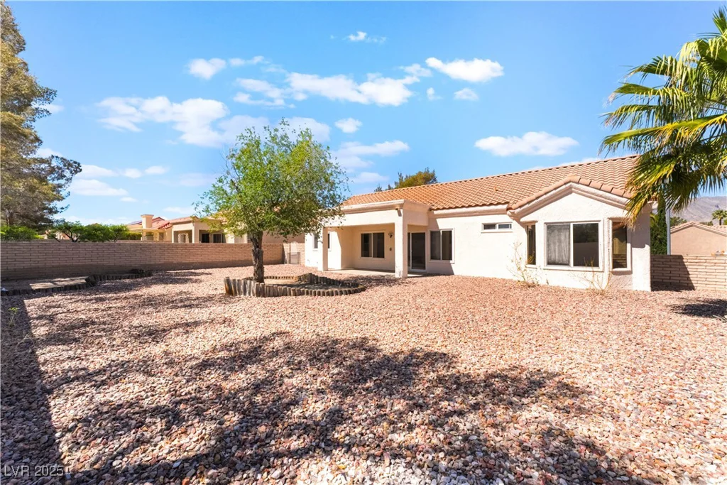 2520 Springridge, Las Vegas, NV 89134