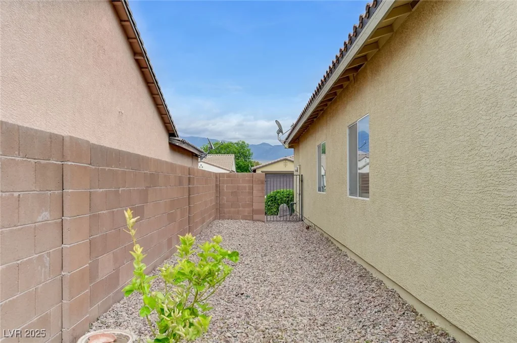4910 Cielo, Pahrump, NV 89061