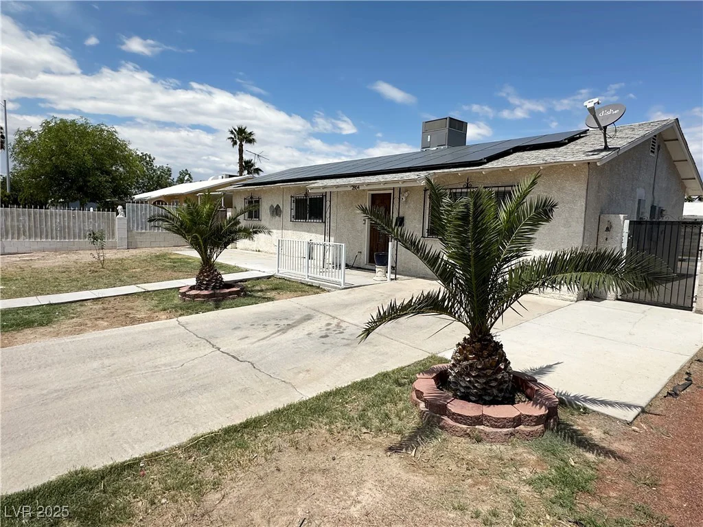 2804 Gowan, North Las Vegas, NV 89030