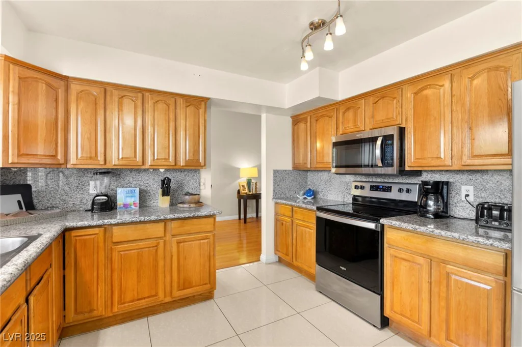 5361 Cabrito, Las Vegas, NV 89103