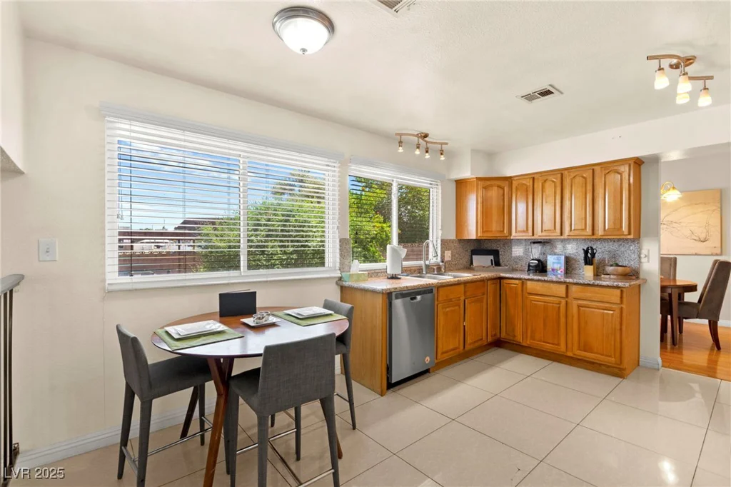 5361 Cabrito, Las Vegas, NV 89103