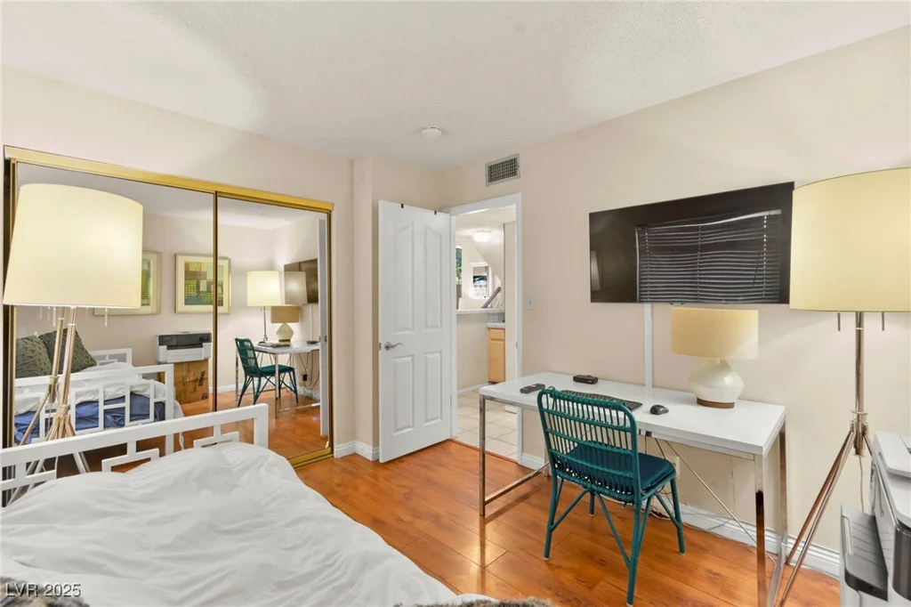 5361 Cabrito, Las Vegas, NV 89103