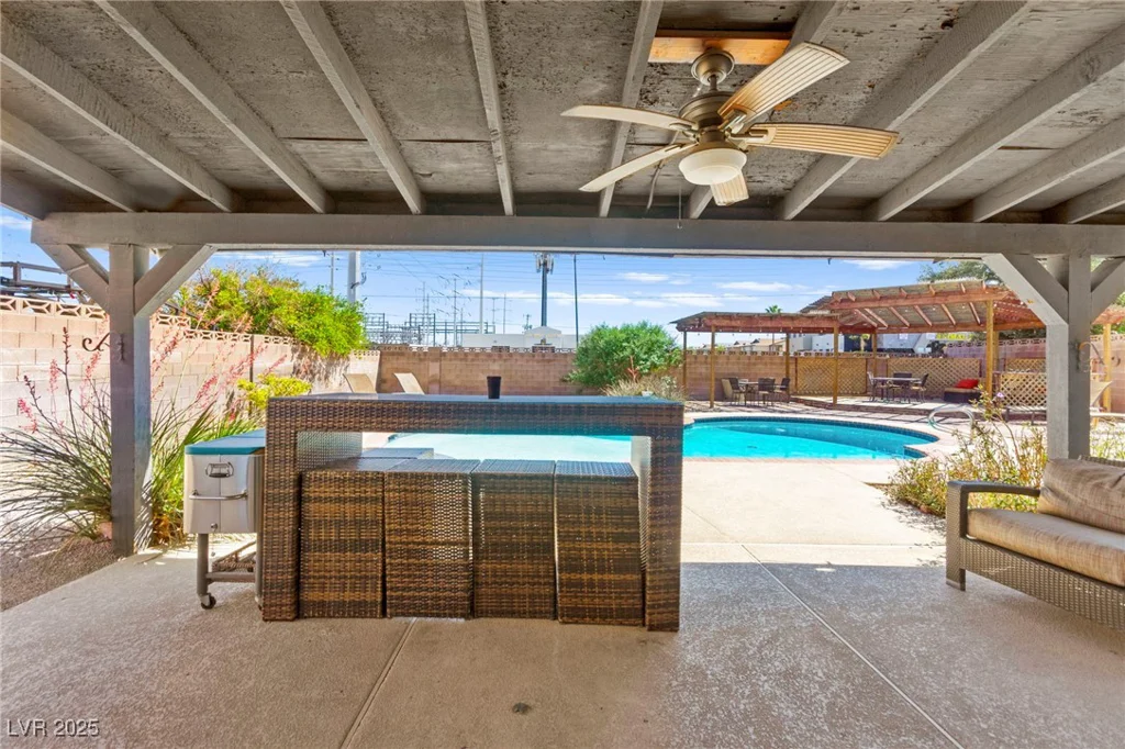 5361 Cabrito, Las Vegas, NV 89103