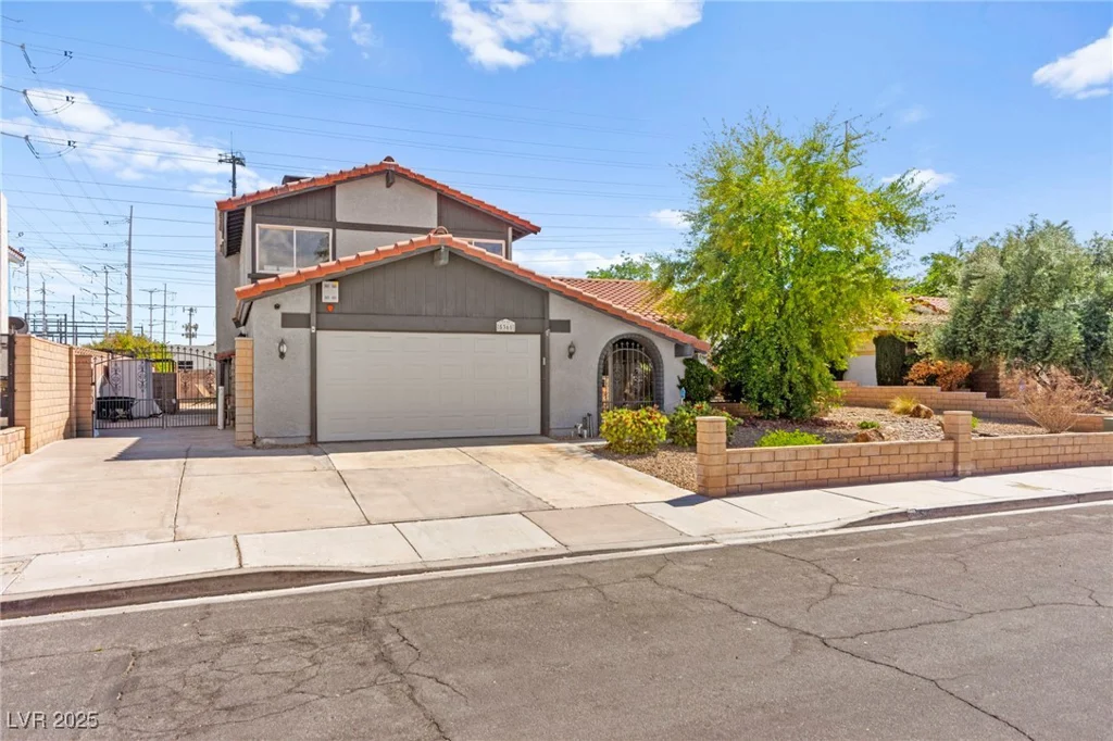 5361 Cabrito, Las Vegas, NV 89103
