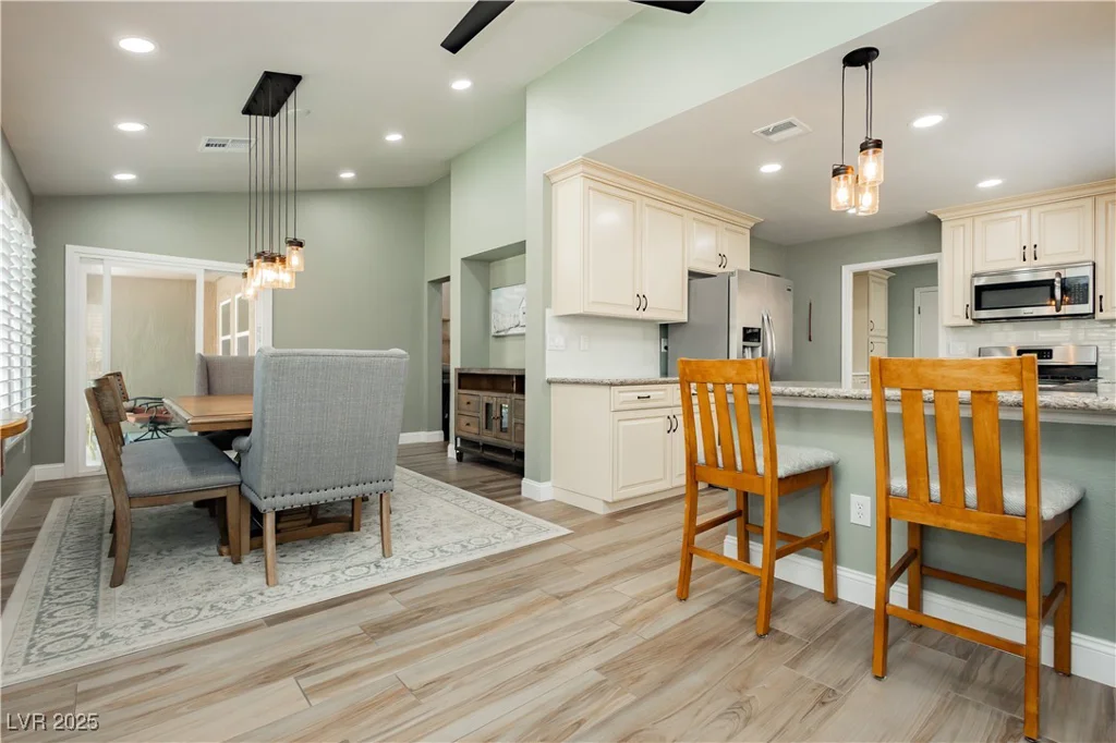 2705 Tumble Brook, Las Vegas, NV 89134