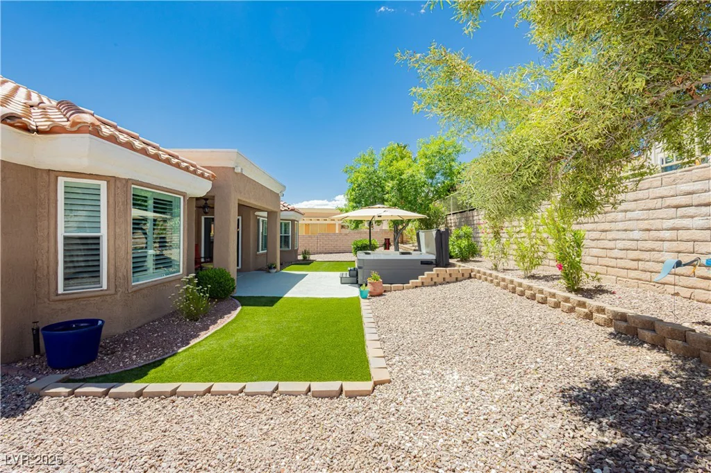 2705 Tumble Brook, Las Vegas, NV 89134