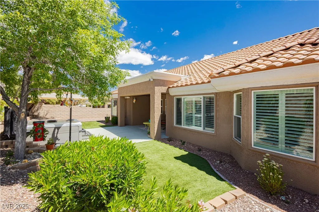 2705 Tumble Brook, Las Vegas, NV 89134
