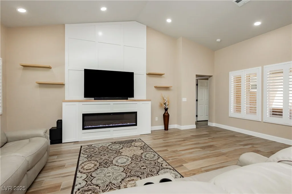 2705 Tumble Brook, Las Vegas, NV 89134