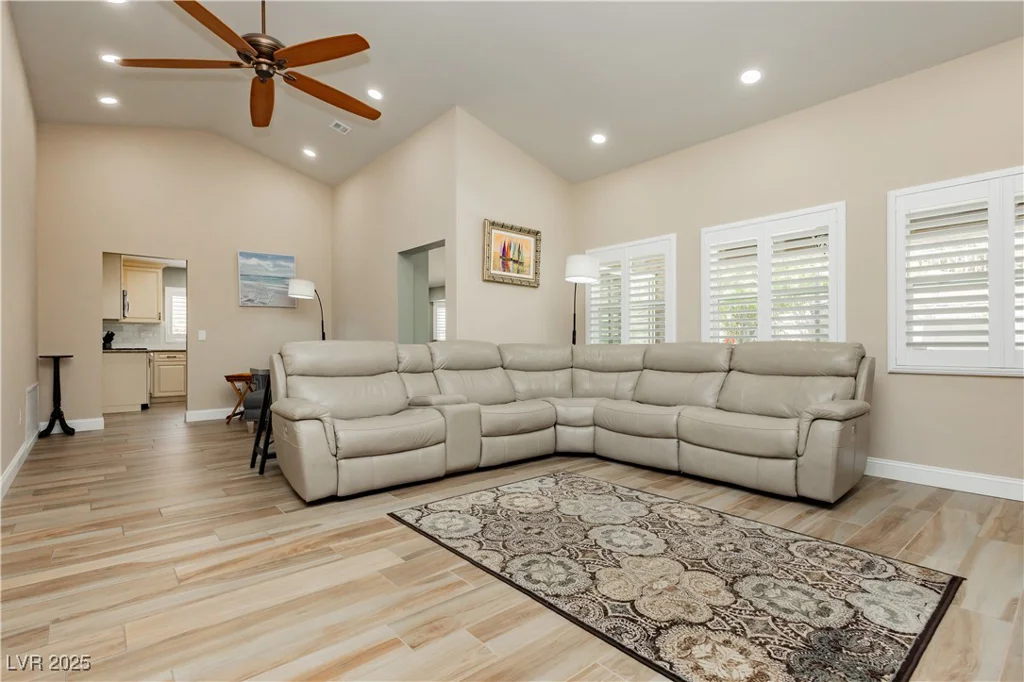 2705 Tumble Brook, Las Vegas, NV 89134