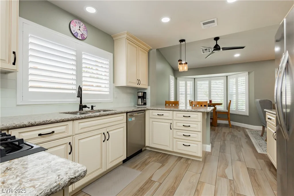 2705 Tumble Brook, Las Vegas, NV 89134