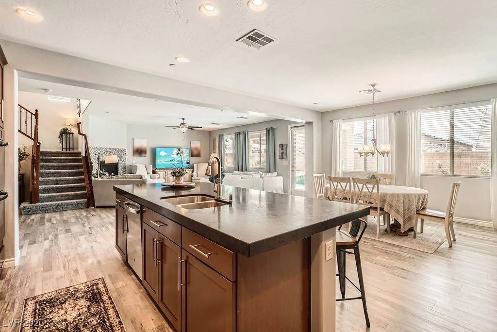 1113 Via Della Costrella, Henderson, NV 89011