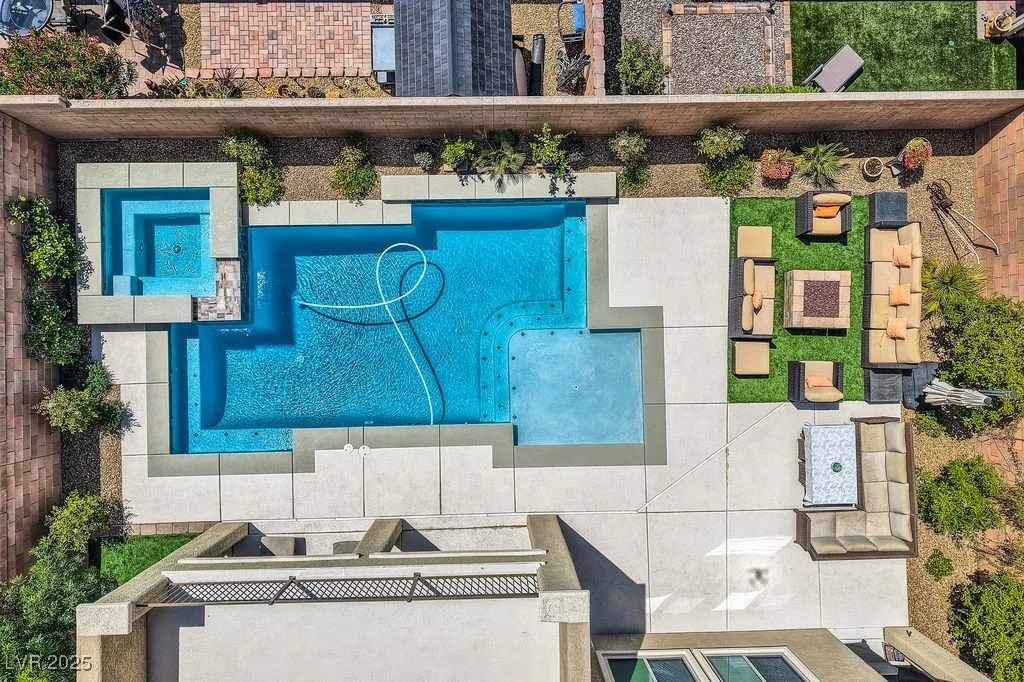 1113 Via Della Costrella, Henderson, NV 89011