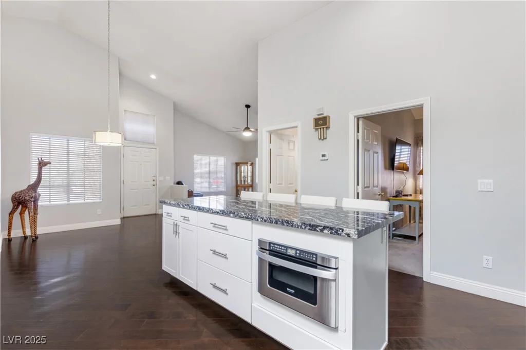 1084 Little House, Henderson, NV 89011