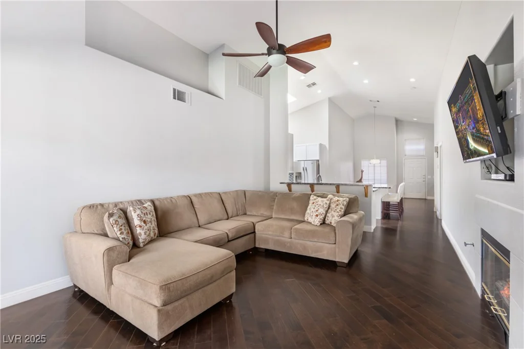 1084 Little House, Henderson, NV 89011