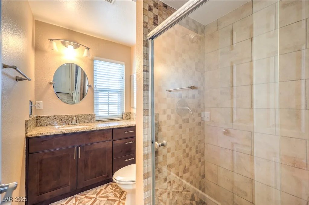 1030 Tam O Shanter, Las Vegas, NV 89109