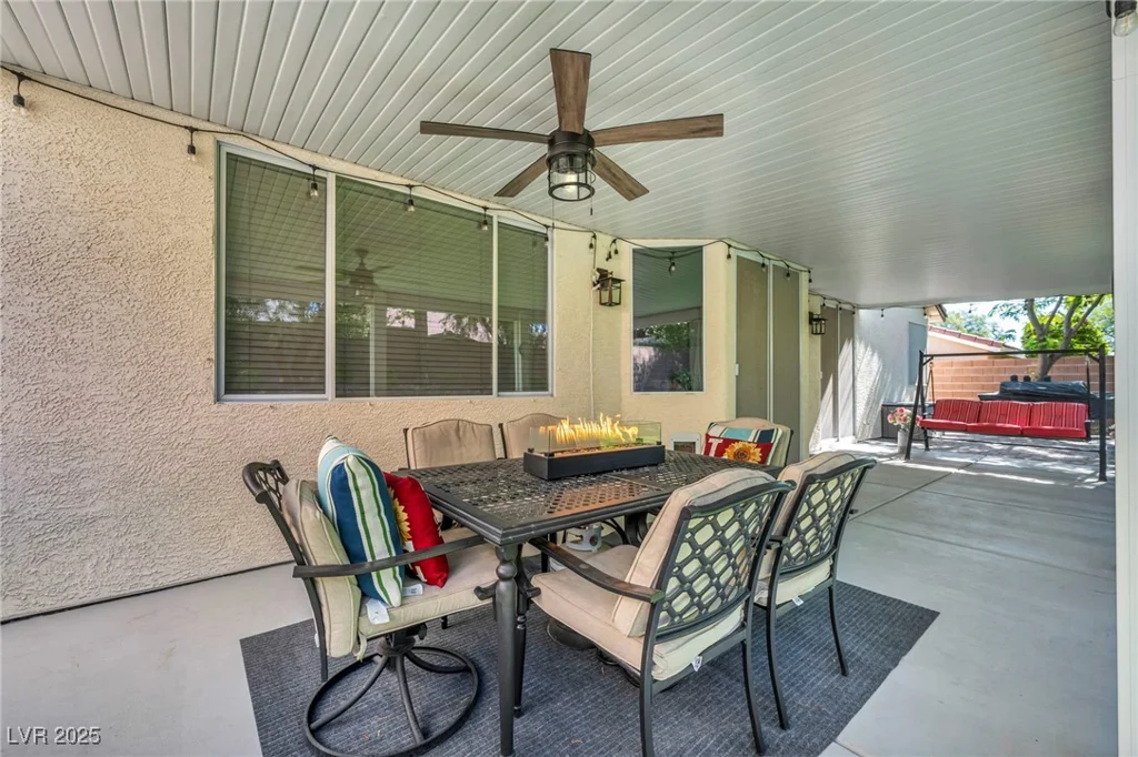 10213 Treasure Mountain, Las Vegas, NV 89129