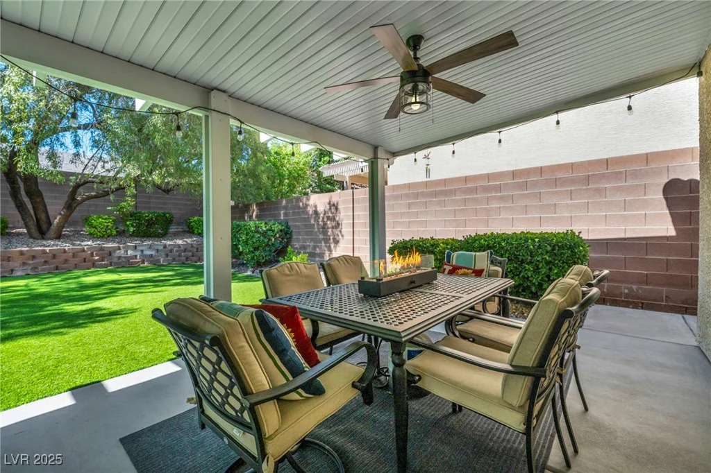 10213 Treasure Mountain, Las Vegas, NV 89129