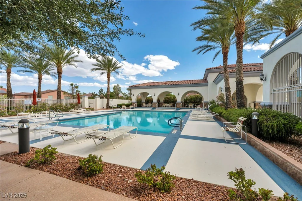 10213 Treasure Mountain, Las Vegas, NV 89129