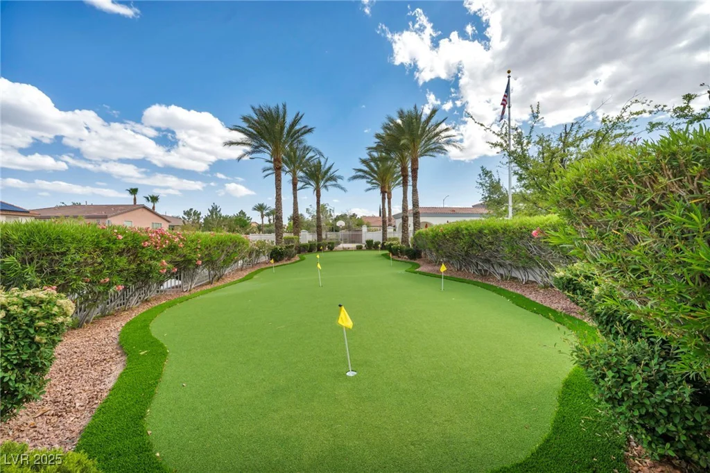 10213 Treasure Mountain, Las Vegas, NV 89129