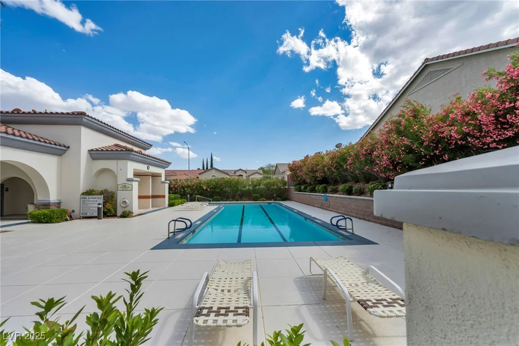 10213 Treasure Mountain, Las Vegas, NV 89129