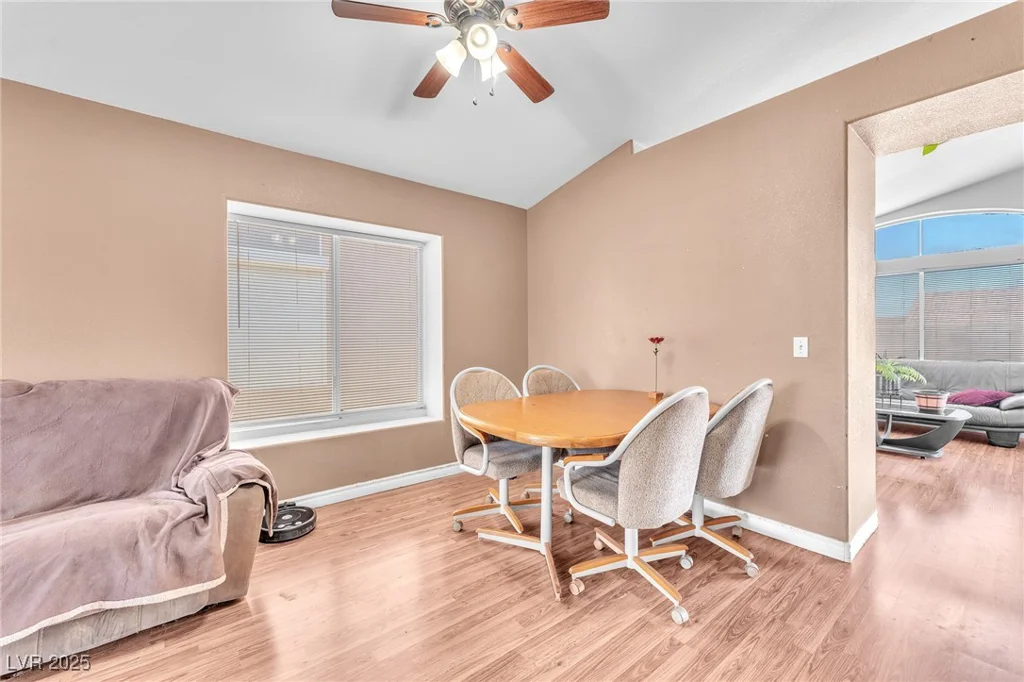 2753 Trickling Brook, Las Vegas, NV 89156