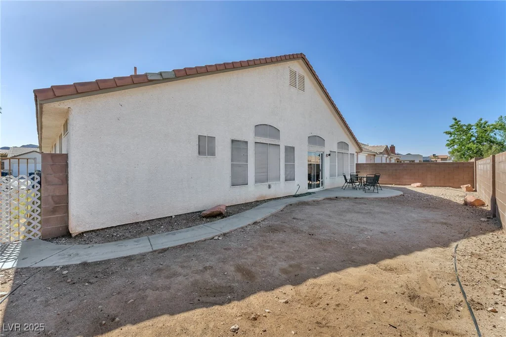2753 Trickling Brook, Las Vegas, NV 89156