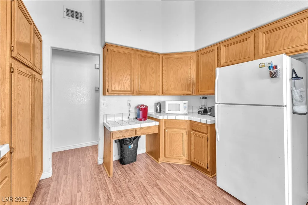 2753 Trickling Brook, Las Vegas, NV 89156