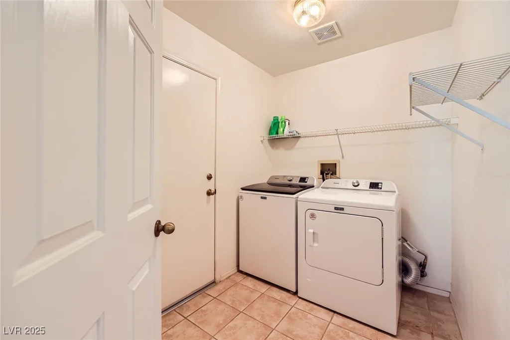 2105 Poppywood, Henderson, NV 89012