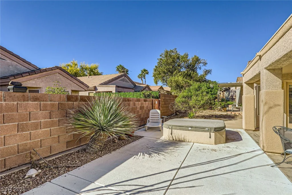2105 Poppywood, Henderson, NV 89012