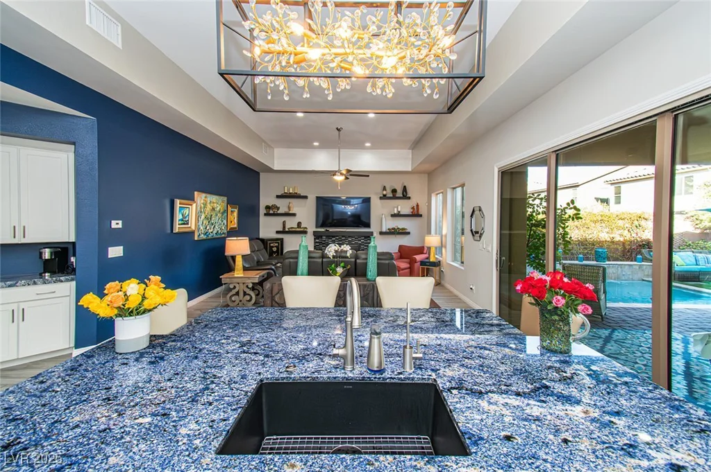 9858 Gemstone Sunset, Las Vegas, NV 89148