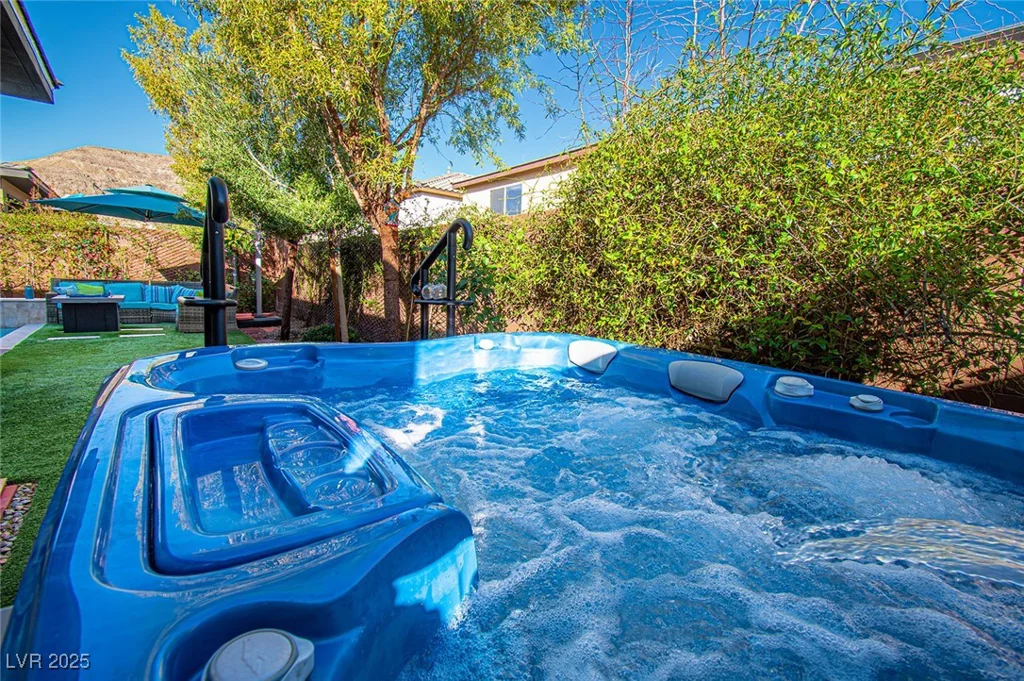 9858 Gemstone Sunset, Las Vegas, NV 89148