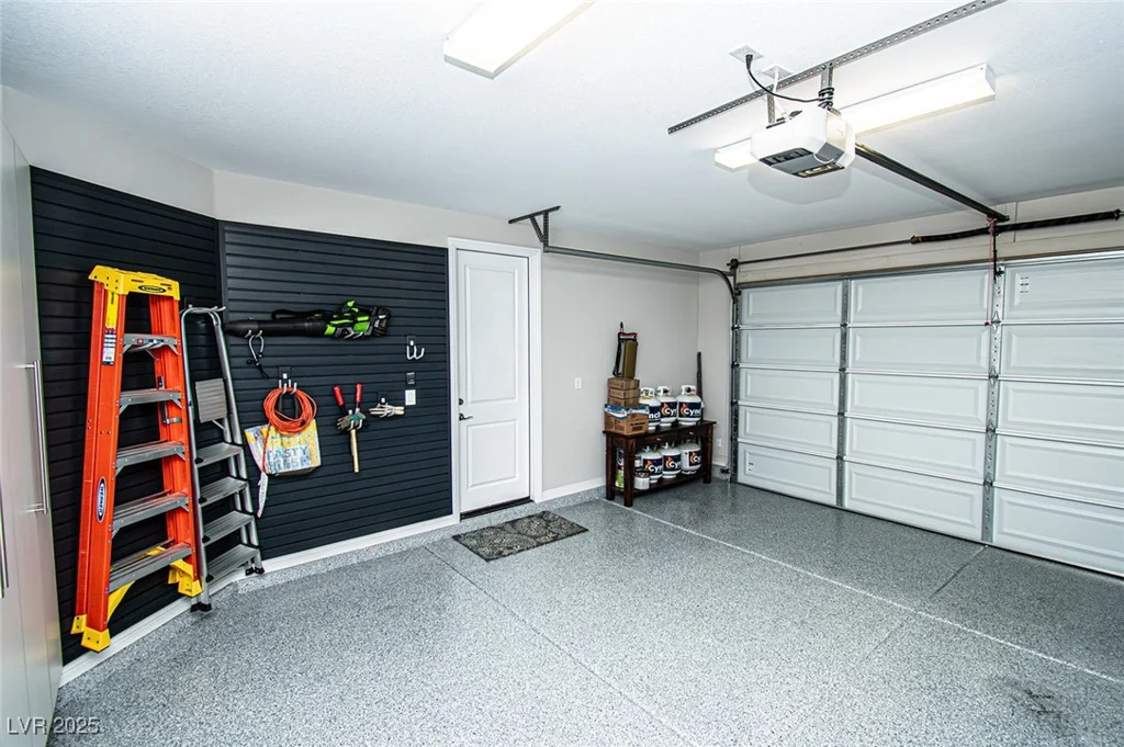 9858 Gemstone Sunset, Las Vegas, NV 89148
