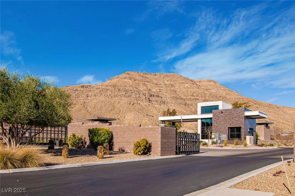 9858 Gemstone Sunset, Las Vegas, NV 89148