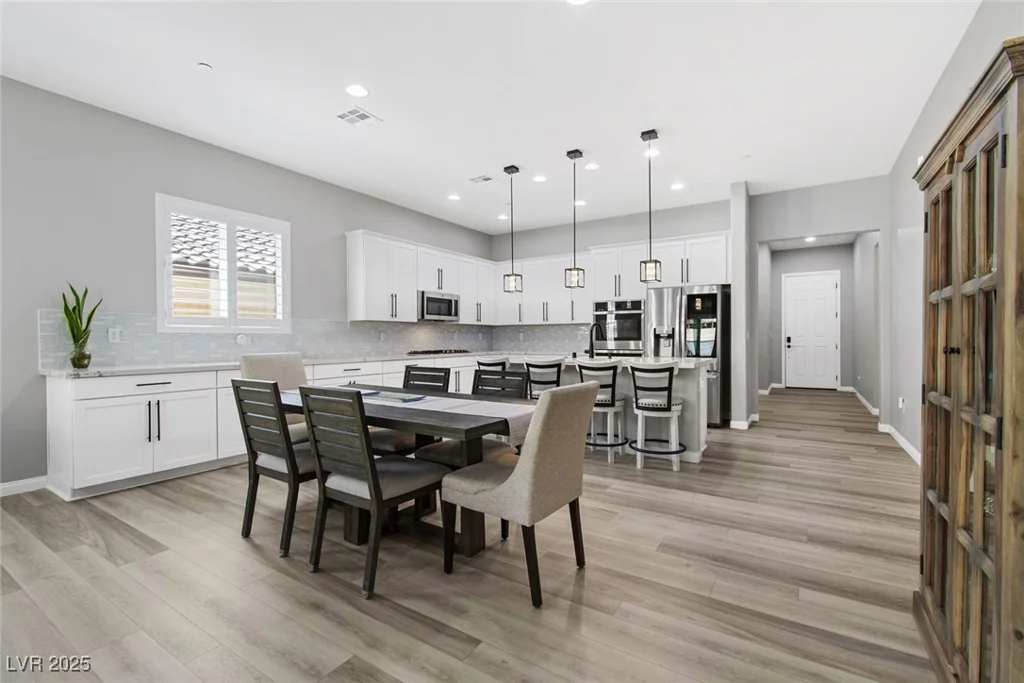 10968 Tracy Stevens, Las Vegas, NV 89166
